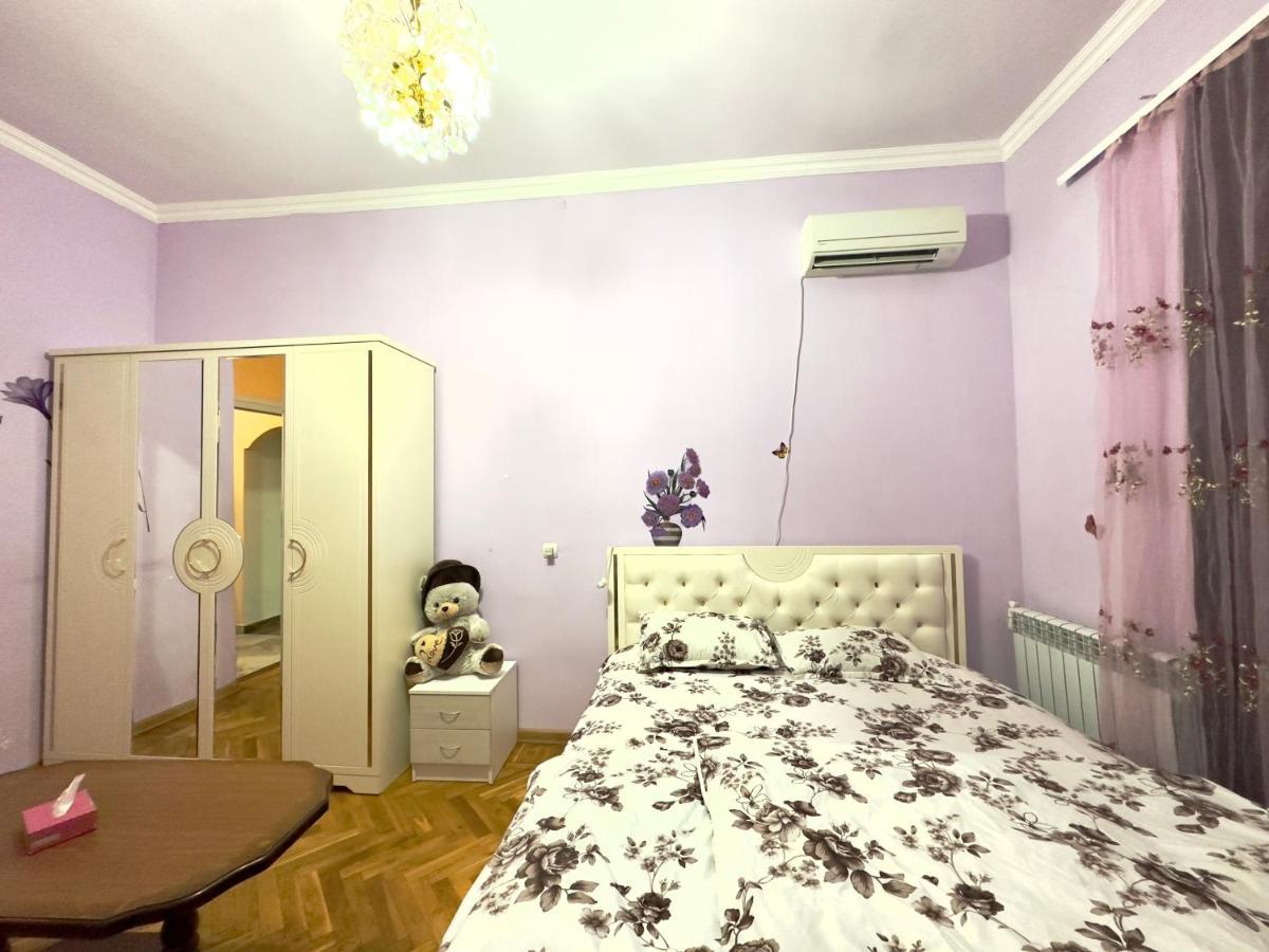 Karson Family Hostel & Guest House Yerevan Bagian luar foto