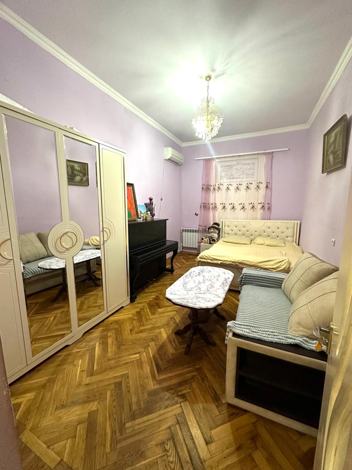 Karson Family Hostel & Guest House Yerevan Bagian luar foto